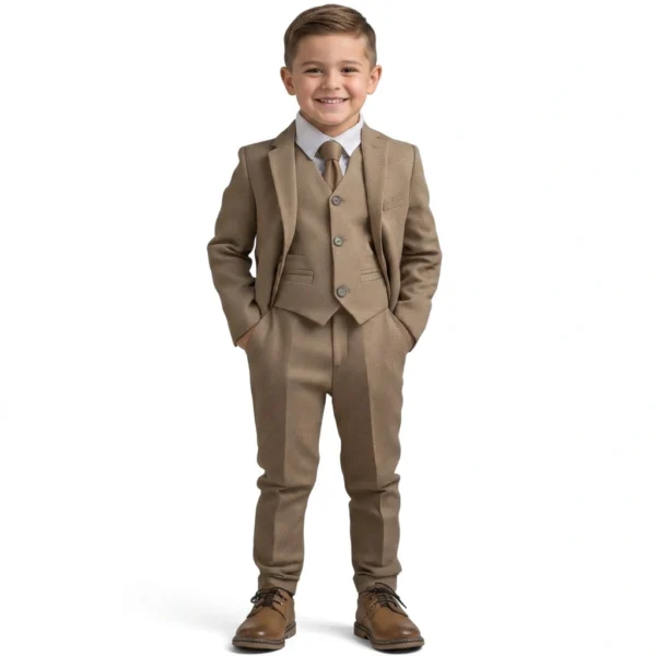 Brood-Wool-Tencel-3-Piece-Suit-front.webp