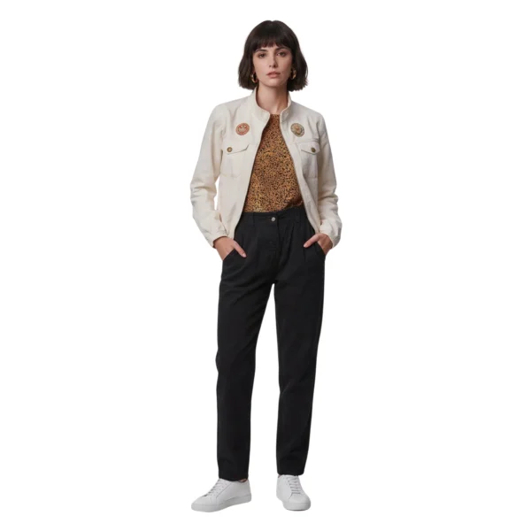 Fashionable-light-jacket-front.webp