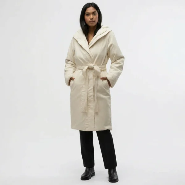 Poise-parka-front.webp