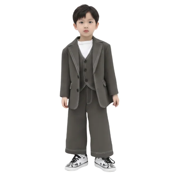 Tykes-Cotton-3-piece-Suit-V2-front.webp