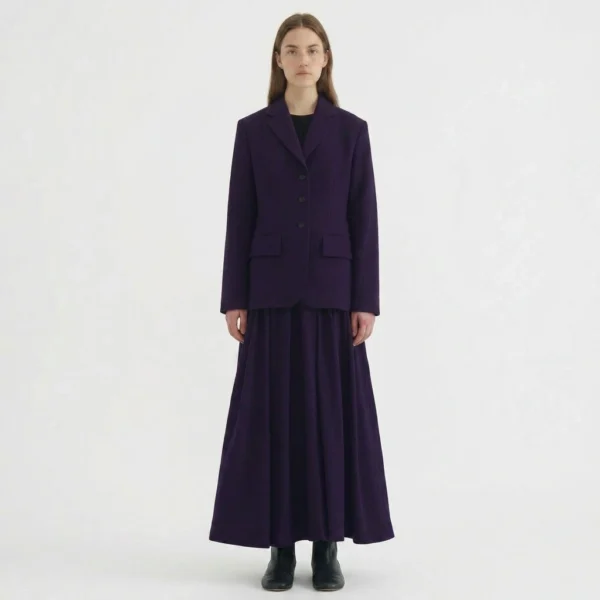 bud-casual-skirt-suit-front.webp